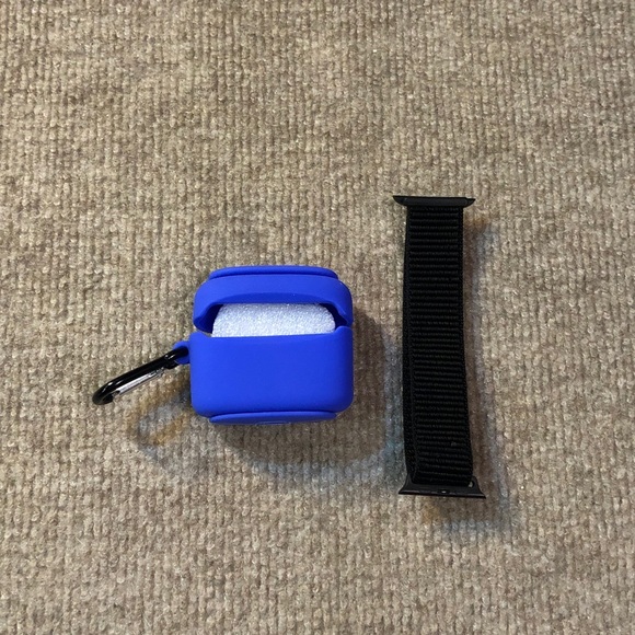 Pepsi AirPod Pro Sets - Picture 2 of 4